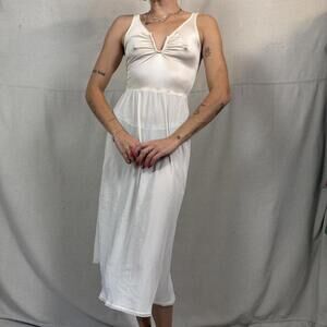 Vintage 80s Olga Ivory Slip Dress – Made in USA